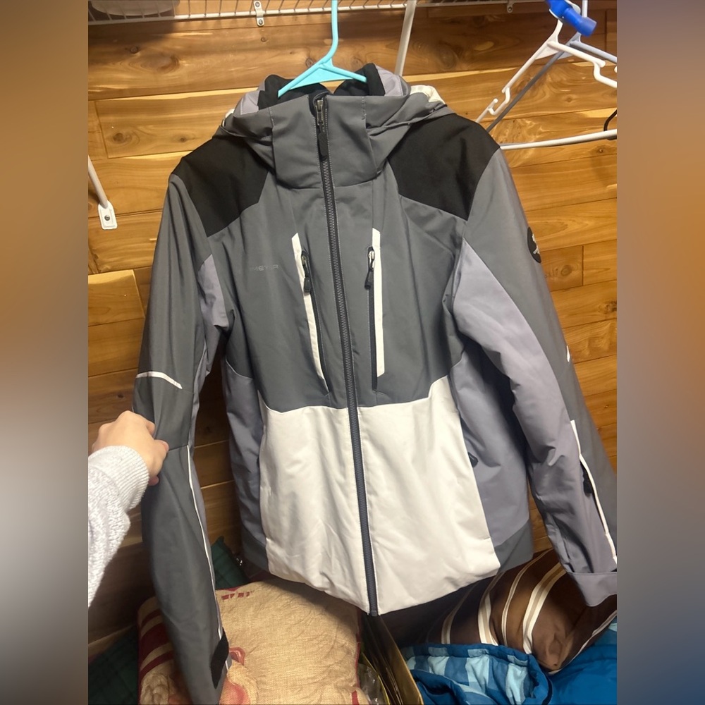 Winter ski/snowboarding jacket